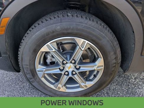 Used 2023 Chevrolet Blazer LT image 11