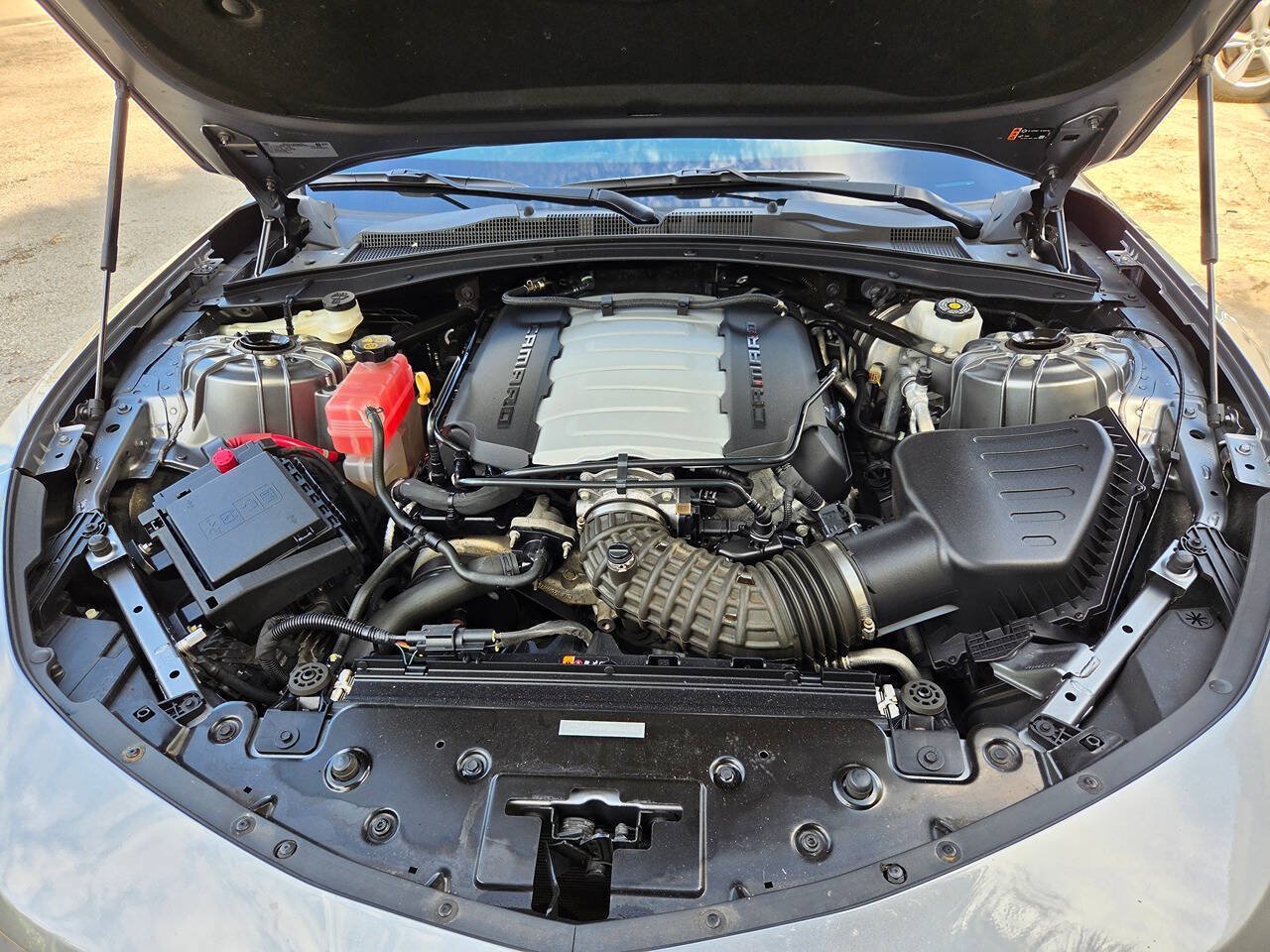 Used 2021 Chevrolet Camaro LT RWD image 18