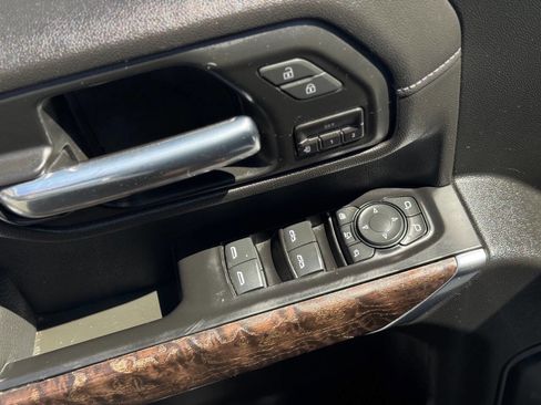 Used 2020 GMC Sierra 2500 Denali w/ Denali Ultimate Package image 24