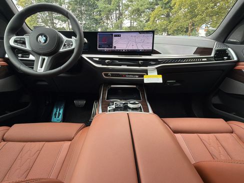 New 2027 BMW X7 M60i AWD/4WD image 17