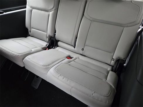 New 2026 Ford Expedition Max Platinum w/ Driver's Package image 22