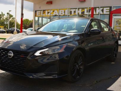 Used 2024 Nissan Altima 2.5 SR