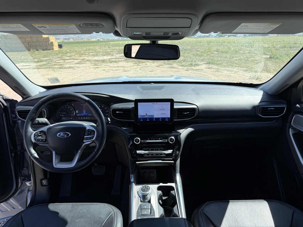 Used 2022 Ford Explorer Limited AWD/4WD image 30