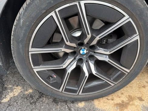 Used 2024 BMW 740i xDrive 740i xDrive w/ Executive Package image 8