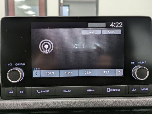 Used 2023 Honda Civic Sport image 11