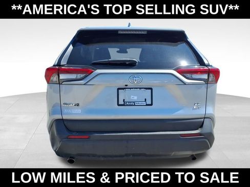 Used 2019 Toyota RAV4 LE w/ All Weather Liner Package image 7