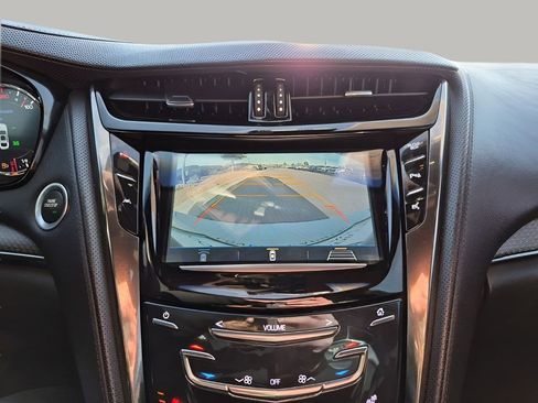 Used 2018 Cadillac CTS V w/ Luxury Package image 44