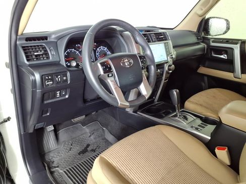 Used 2023 Toyota 4Runner SR5 image 17