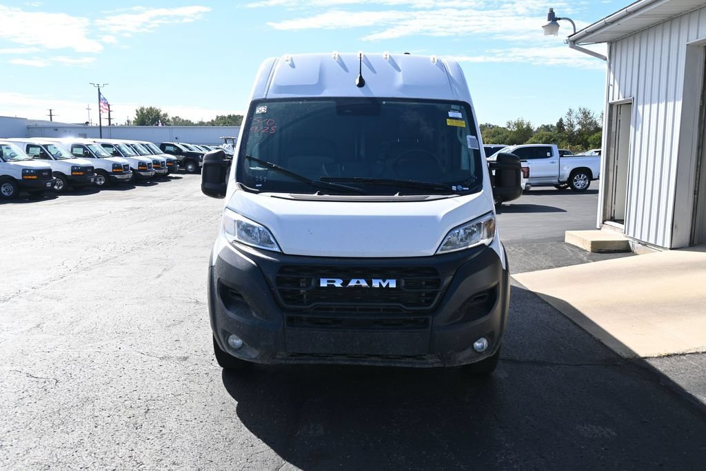 Used 2026 RAM ProMaster 2500 w/ Convenience Group FWD image 9