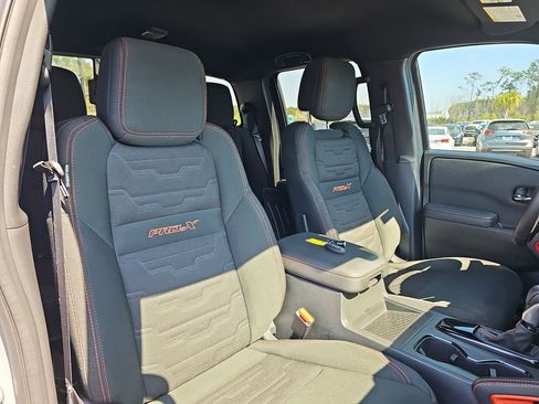Used 2024 Nissan Frontier Pro-X w/ Pro Convenience Package image 13