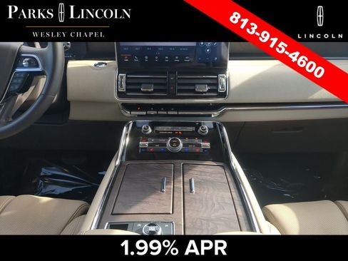 Certified 2022 Lincoln Navigator L Reserve RWD image 13