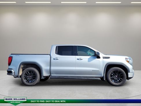 Used 2021 GMC Sierra 1500 Elevation AWD/4WD image 2