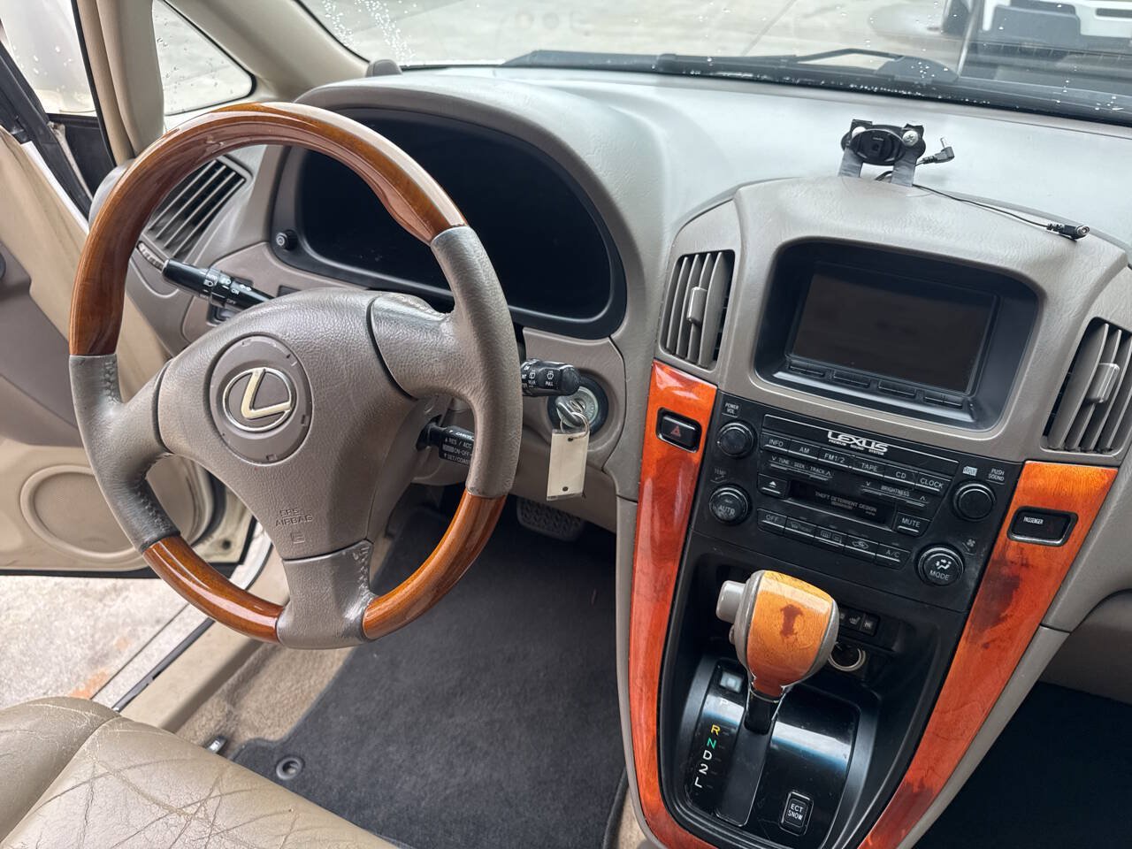 Used 2003 Lexus RX 300 4WD w/ Premium Plus Value Pkg image 22