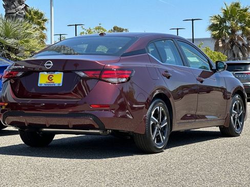 New 2025 Nissan Sentra SV w/ SV Premium Package image 5