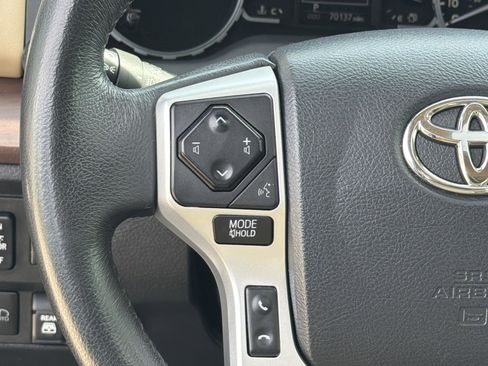 Used 2020 Toyota Tundra Limited w/ Limited Premium Package image 18