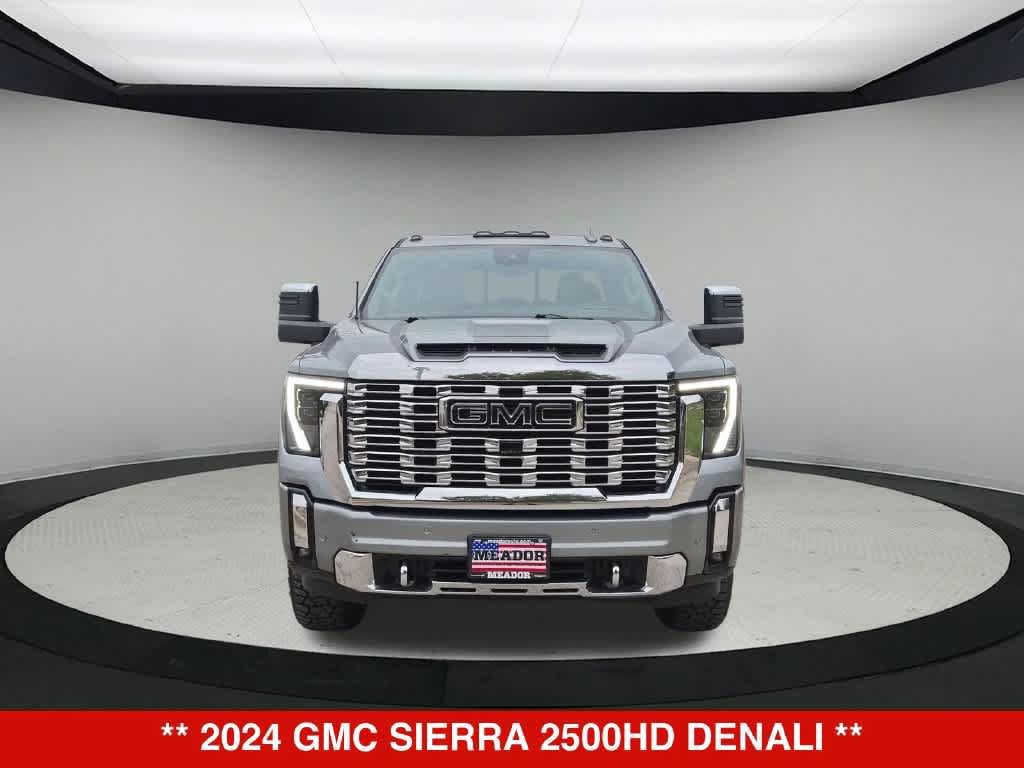 Used 2024 GMC Sierra 2500 Denali w/ Denali Reserve Package AWD/4WD image 10