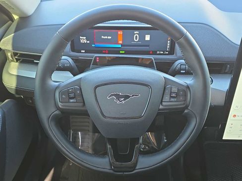 Used 2023 Ford Mustang Mach-E Select image 19