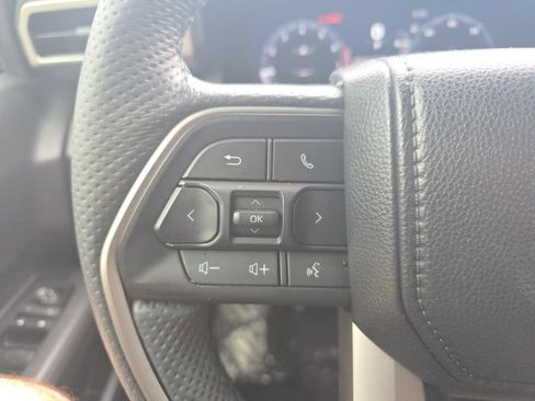 Used 2024 Toyota Tacoma Limited AWD/4WD image 20