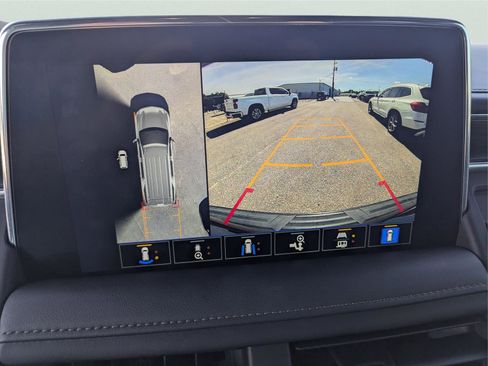 Used 2022 Chevrolet Tahoe High Country image 23