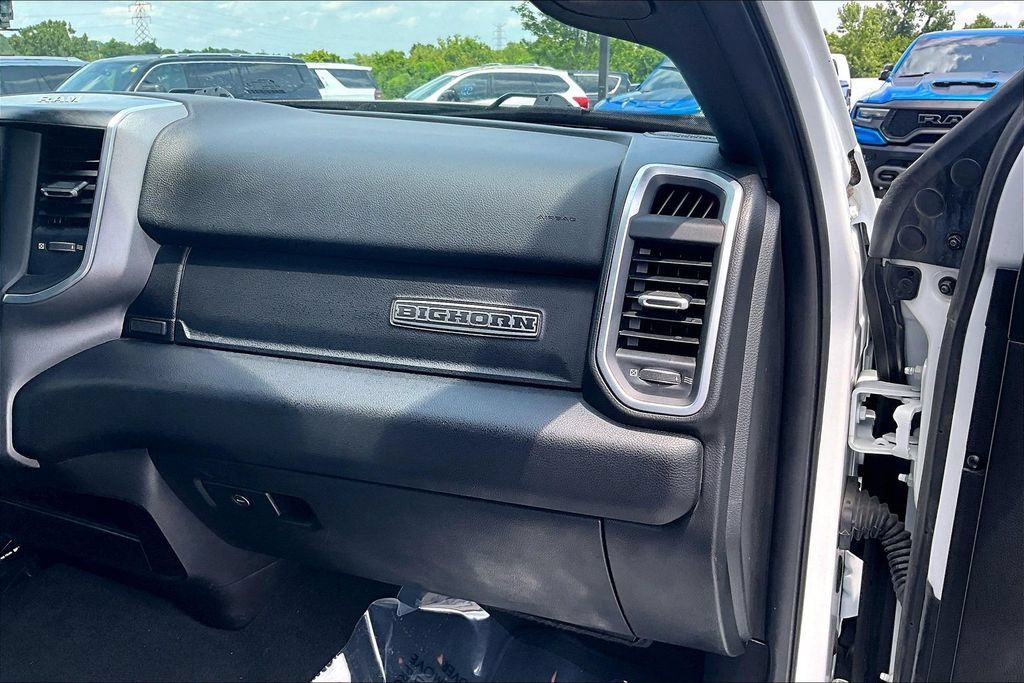 Used 2024 RAM 3500 Big Horn AWD/4WD image 29
