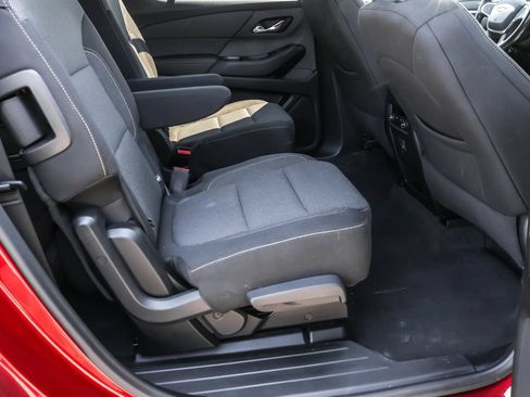 Used 2020 Chevrolet Traverse LT AWD/4WD image 32