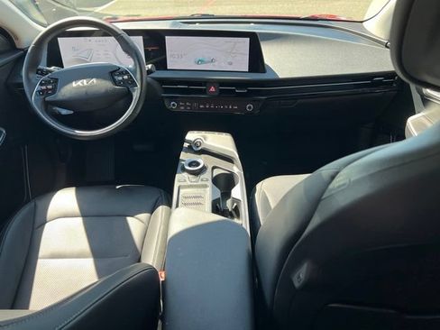 Certified 2024 Kia EV6 Wind RWD image 10