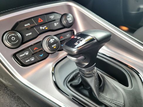 Used 2022 Dodge Challenger GT w/ Blacktop Package image 13