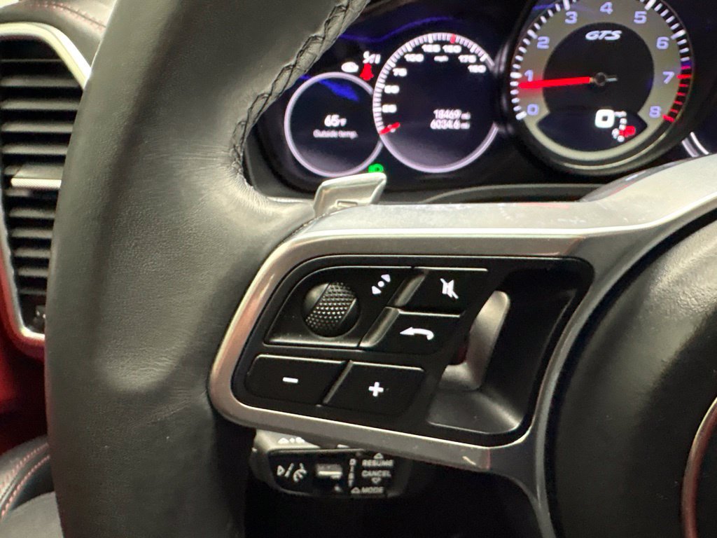 Certified 2023 Porsche Cayenne GTS AWD/4WD image 39