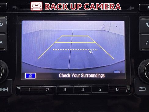 Used 2022 Honda HR-V LX image 22