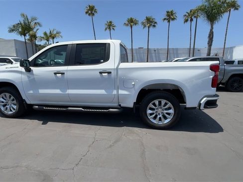 New 2025 Chevrolet Silverado 1500 Custom image 5