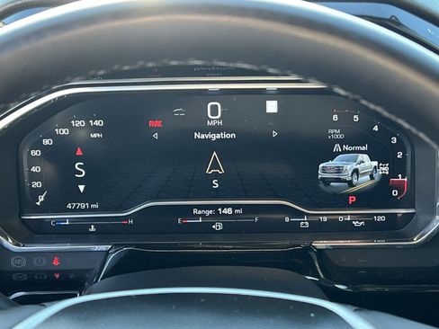 Used 2023 GMC Sierra 1500 SLT w/ SLT Premium Package image 15