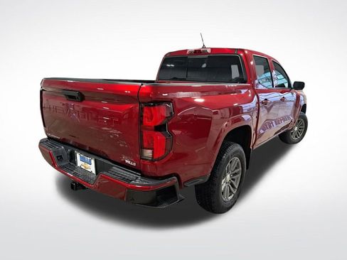 Used 2025 Chevrolet Colorado LT w/ LT Convenience Package image 5