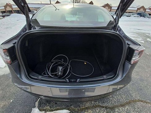 Used 2021 Tesla Model 3 Long Range image 10