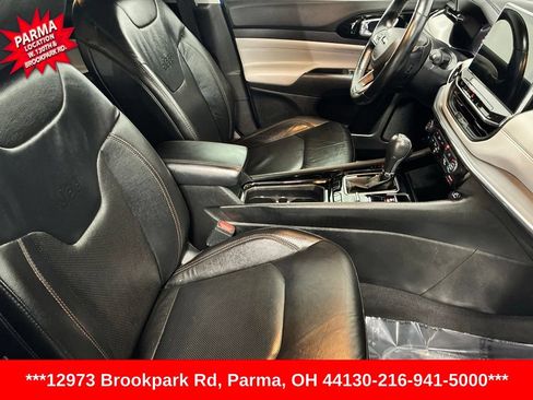 Used 2022 Jeep Compass Limited AWD/4WD image 21