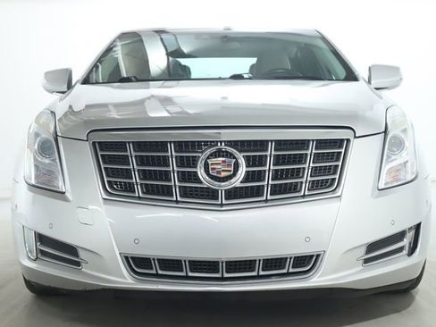 Used 2014 Cadillac XTS Luxury w/ Driver Awareness Package image 5
