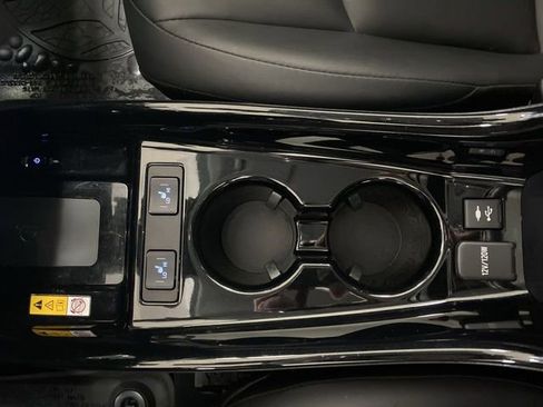 Used 2020 Toyota Prius Prime XLE image 50