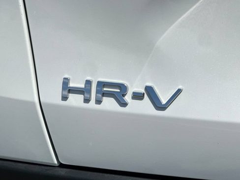 Certified 2026 Honda HR-V LX image 32