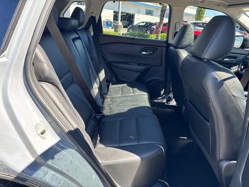 Used 2022 Nissan Rogue SL w/ SL Premium Package AWD/4WD image 11