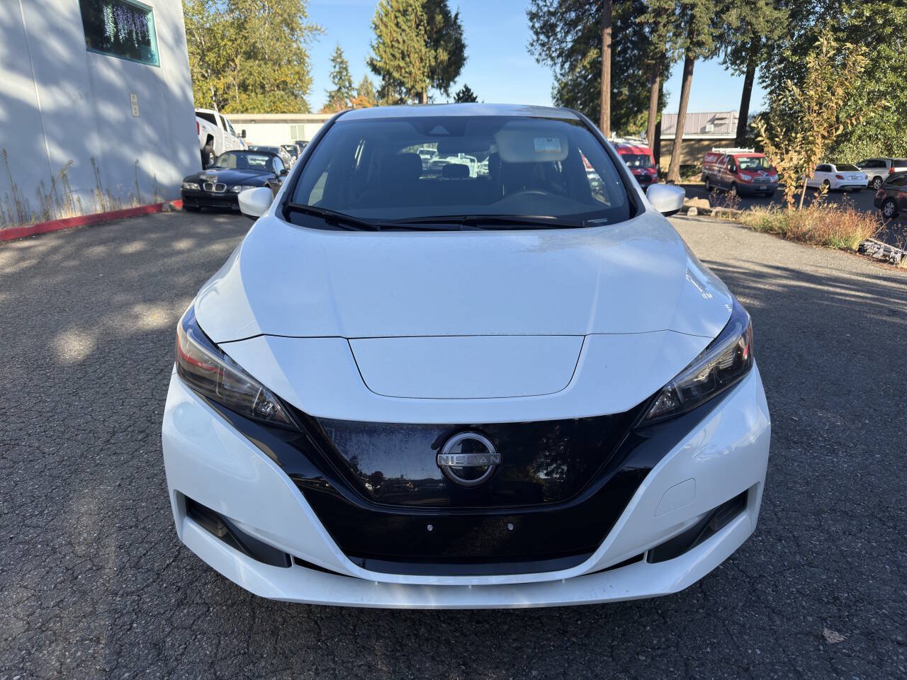 Used 2025 Nissan Leaf S FWD image 2