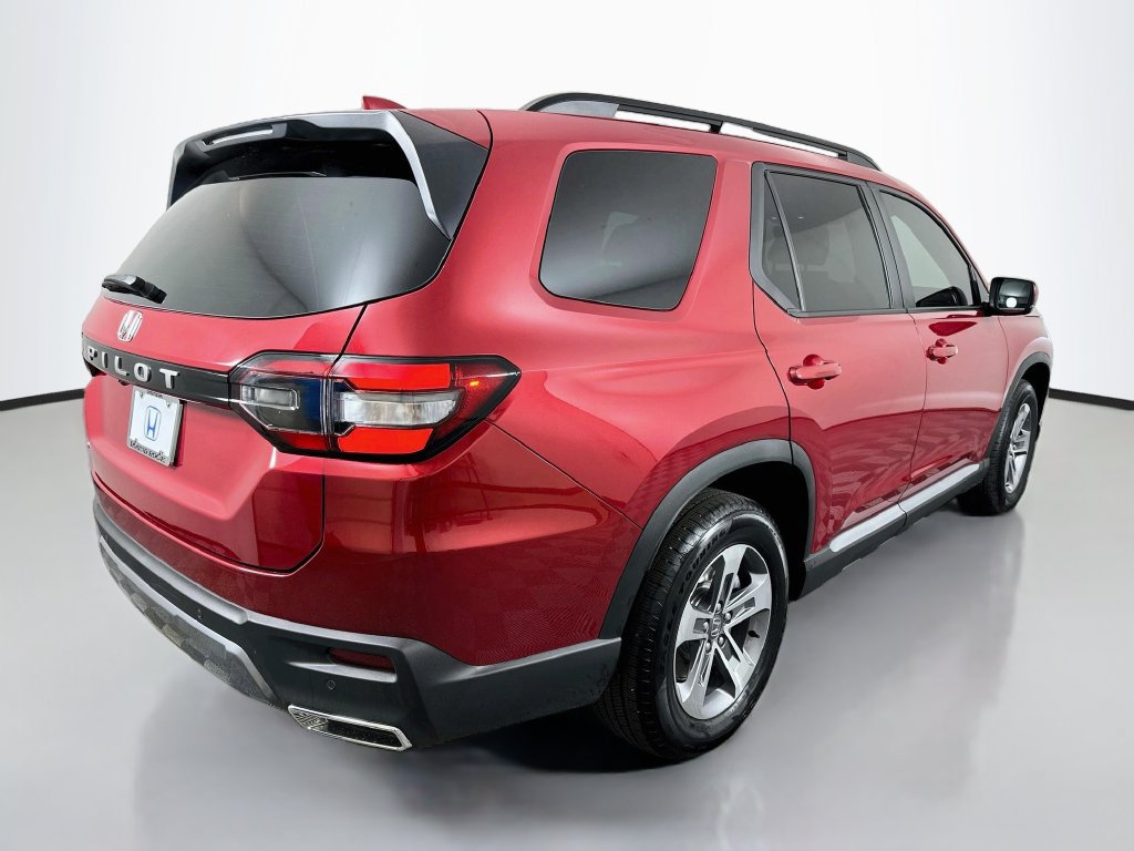 Certified 2026 Honda Pilot EX-L image 5