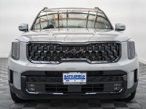 Used 2025 Kia Telluride SX Prestige X-Line AWD/4WD image 2