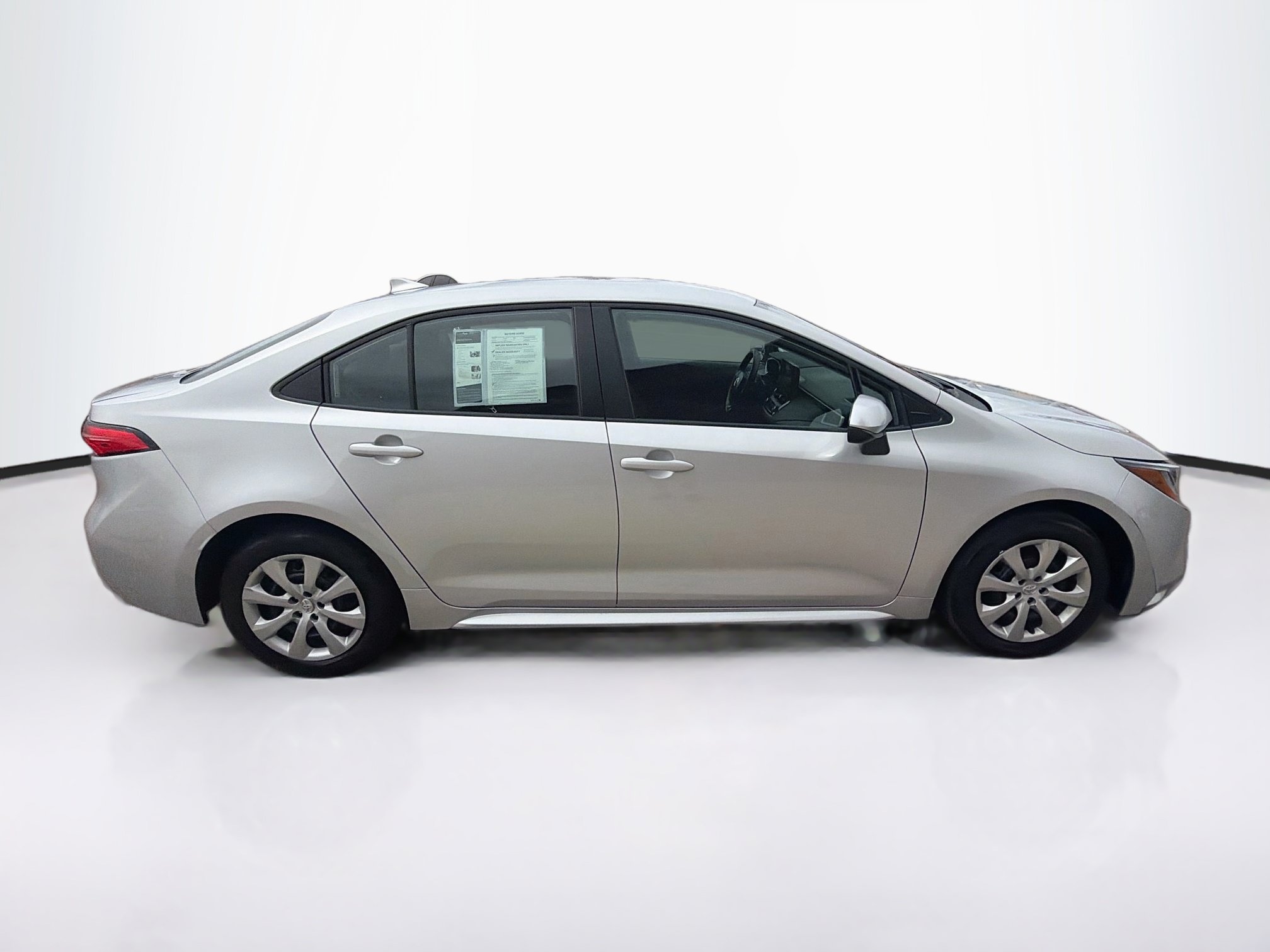 Used 2026 Toyota Corolla LE FWD image 10