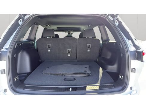 New 2026 Jeep Grand Cherokee Laredo image 18