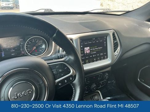 Used 2021 Jeep Compass Latitude w/ Sun and Sound Group FWD image 24