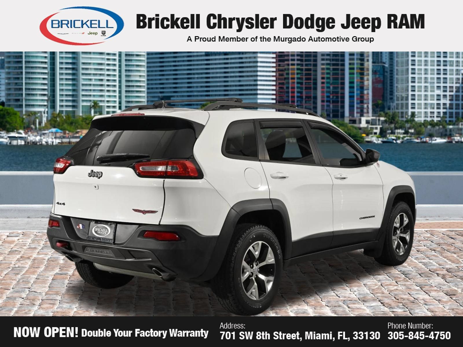 Used 2015 Jeep Cherokee Trailhawk w/ Comfort/Convenience Group AWD/4WD image 6
