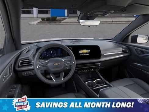 New 2026 Chevrolet Traverse LT w/ Sun and Wheel Package AWD/4WD image 15