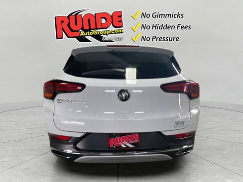 Used 2020 Buick Encore GX Essence w/ Experience Buick Package AWD/4WD image 5