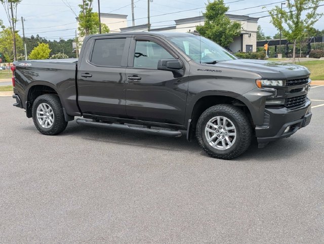 Used 2021 Chevrolet Silverado 1500 RST w/ LPO, Dark Essentials Package AWD/4WD image 2