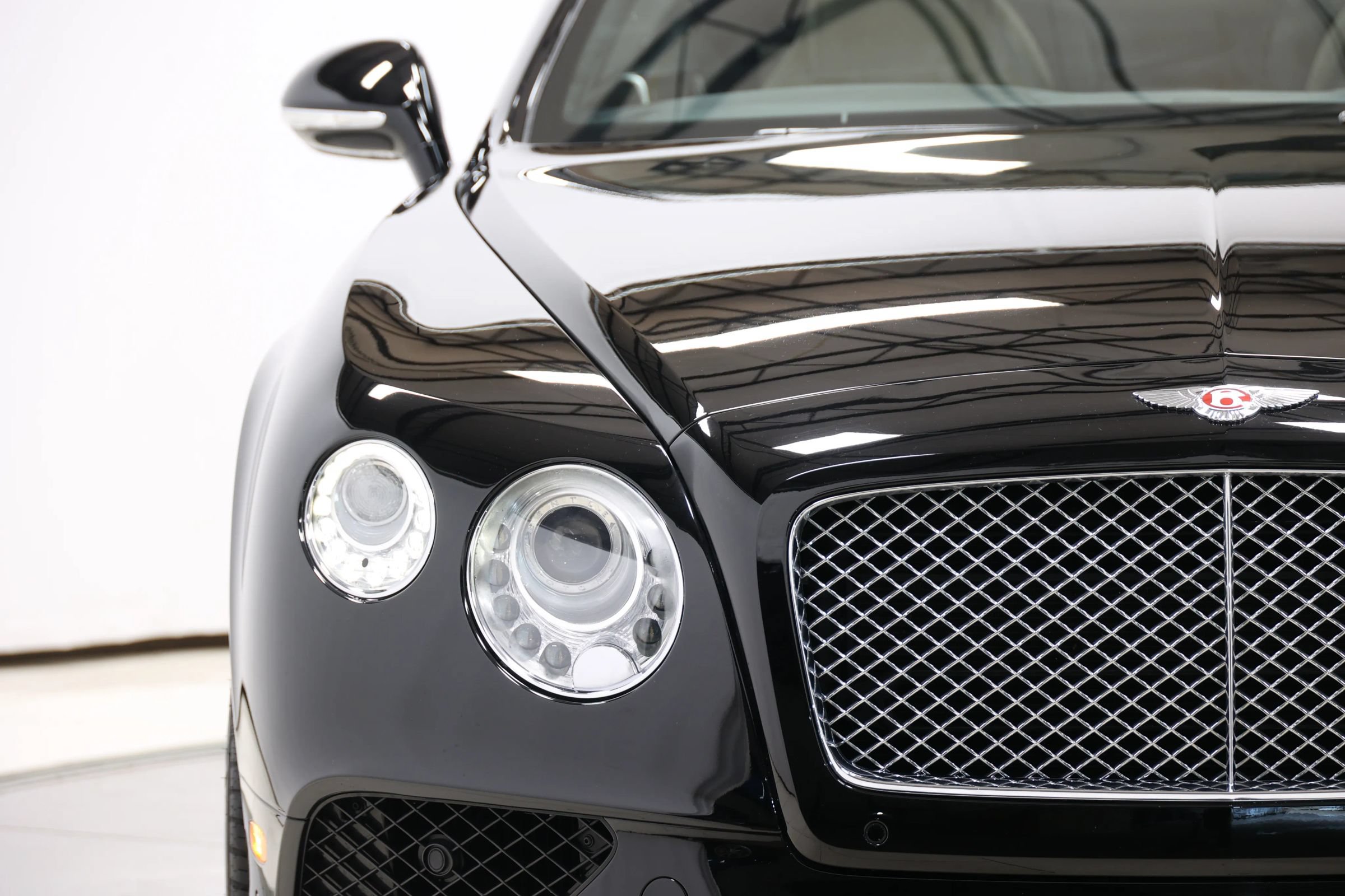 Used 2017 Bentley Continental GT AWD/4WD image 92