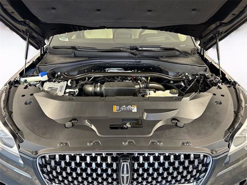 Used 2023 Lincoln Aviator Black Label w/ Dynamic Handling Package AWD/4WD image 36